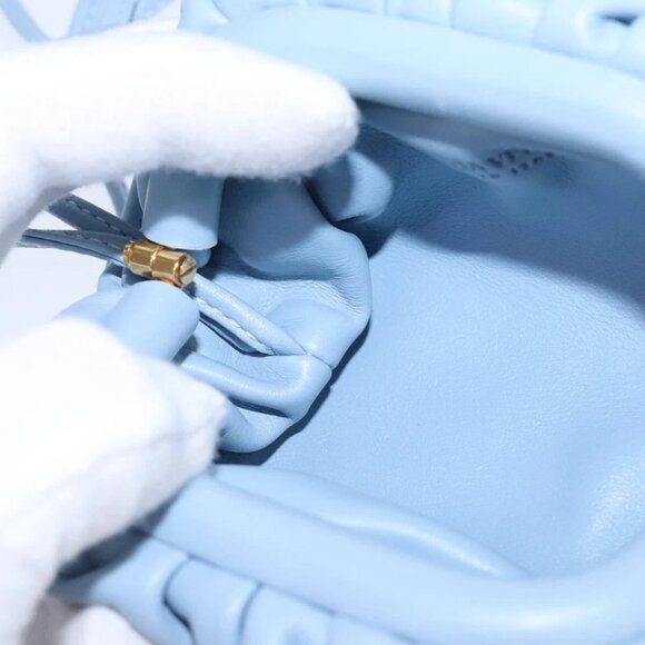 BOTTEGA VENETA The Pouch Leather Light Blue Auth 106740V - Picture 9 of 16